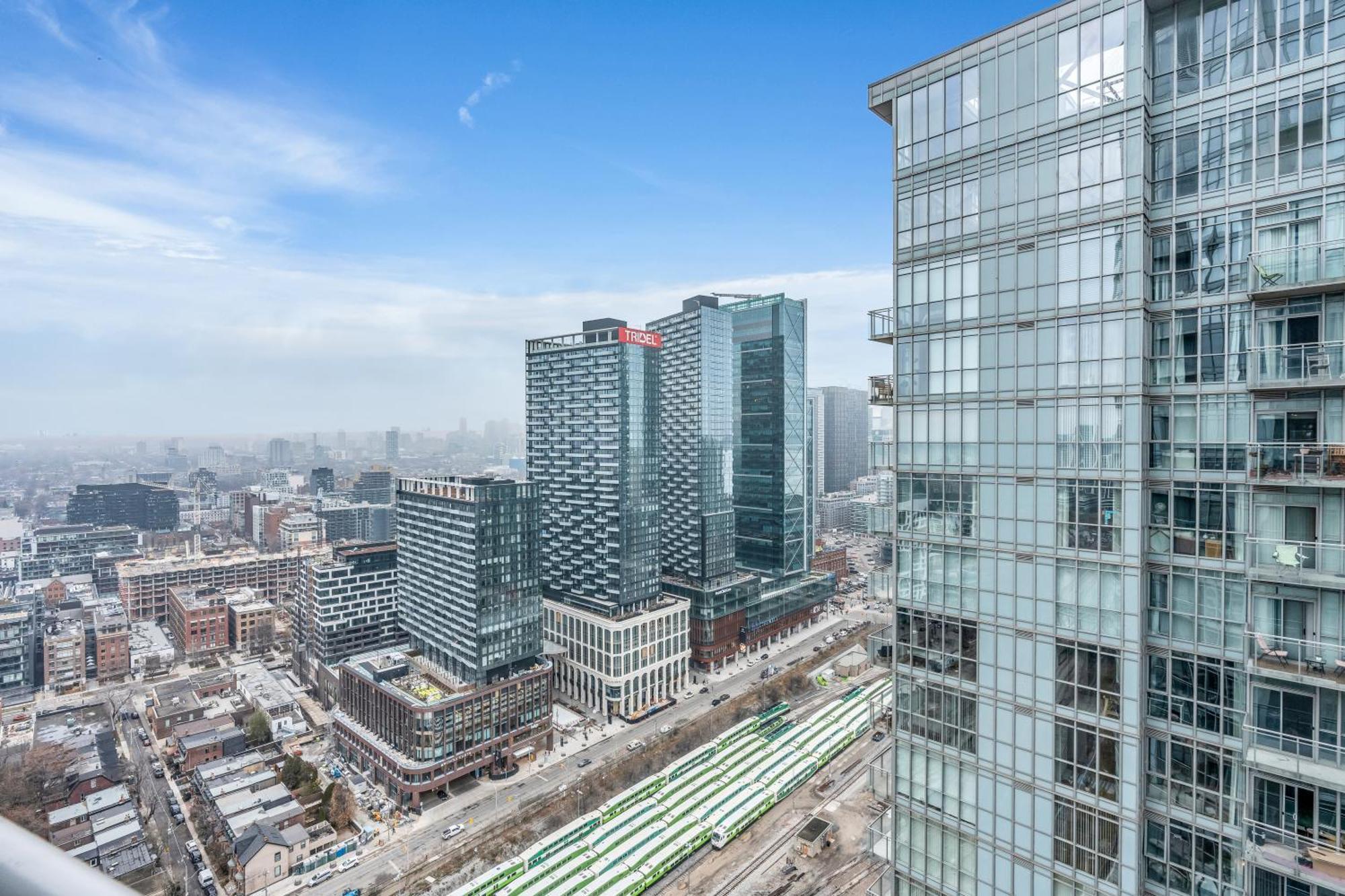 Spadina Modern Suites Toronto Eksteriør bilde